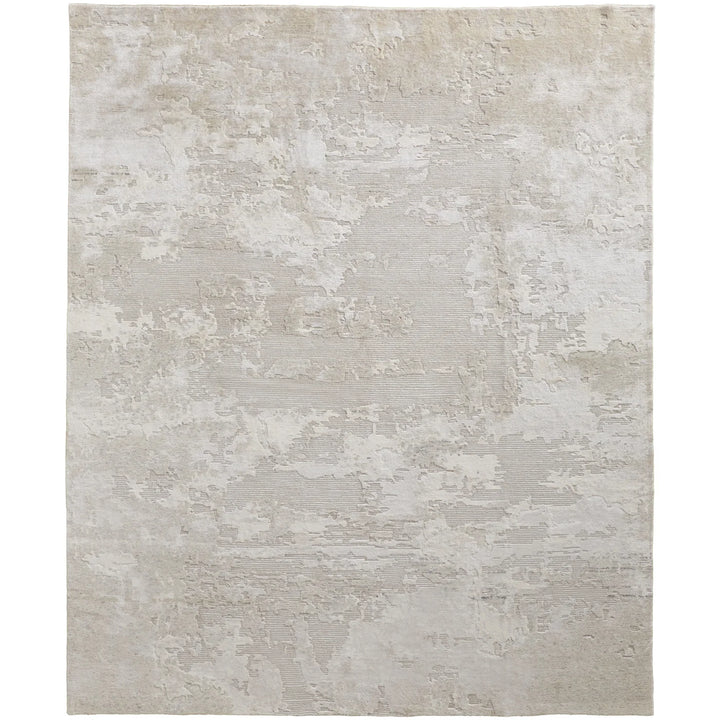 Gia in Ivory