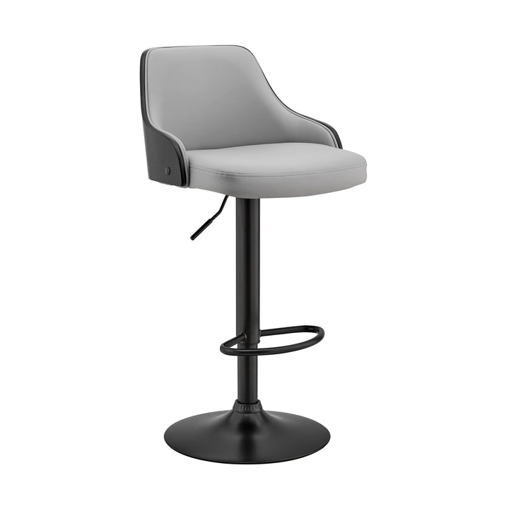 Asher Barstool