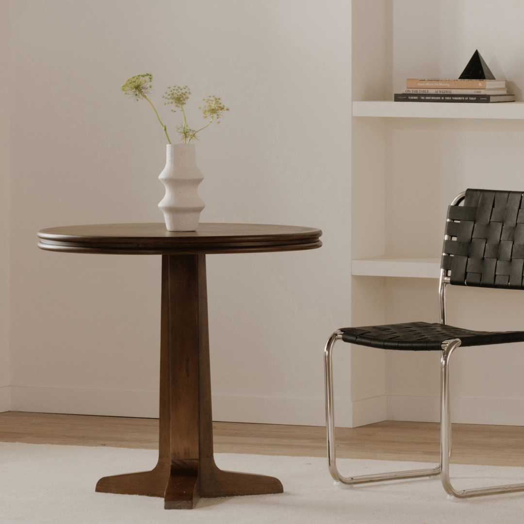 Charles Round Dining Table – Natural or Brown Finish