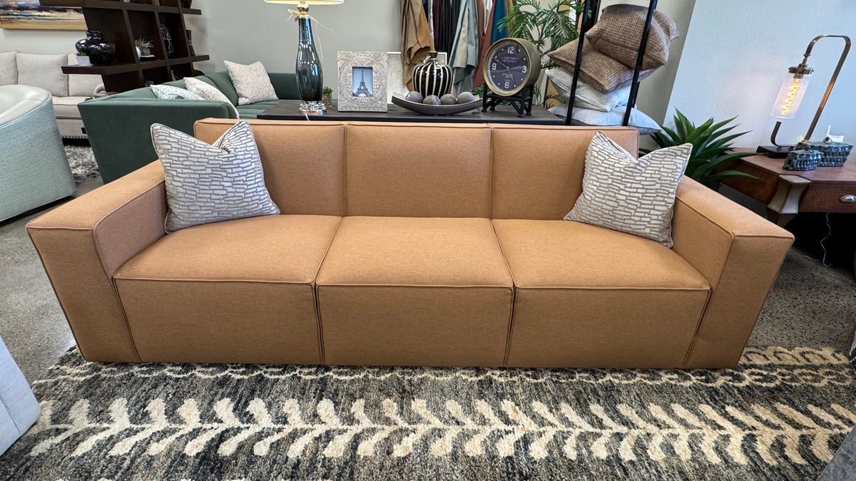 Biltwell Custom Loreto Sofa #5158