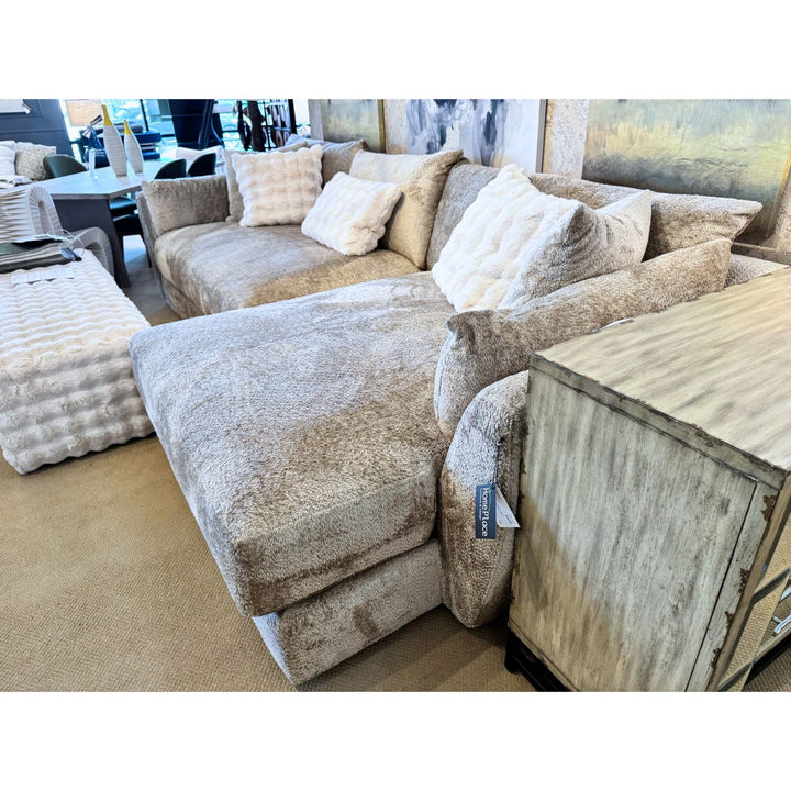 John Michael Designs – Model 