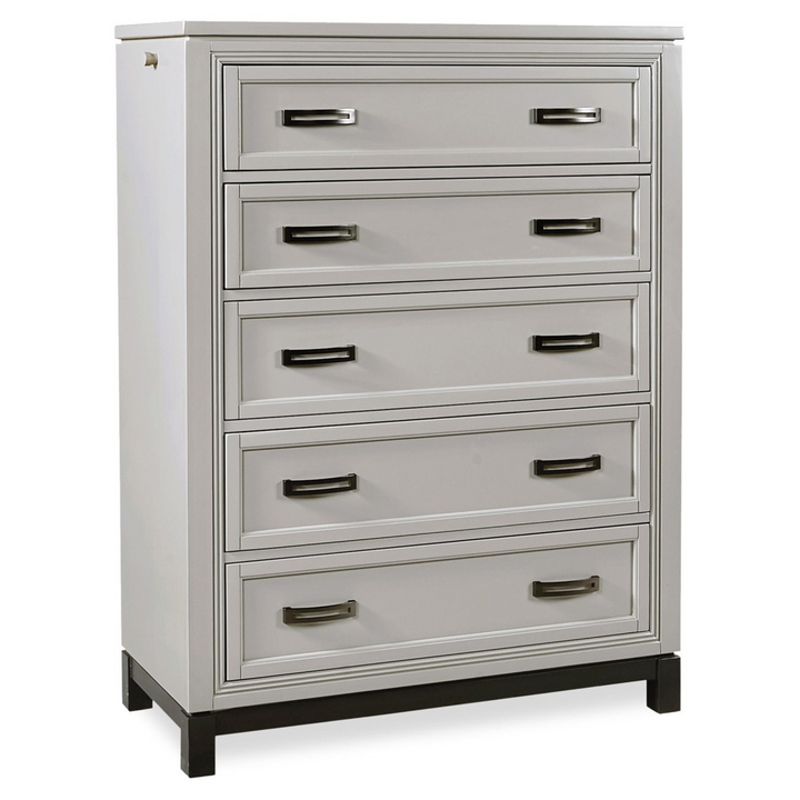 Hyde Park Chest