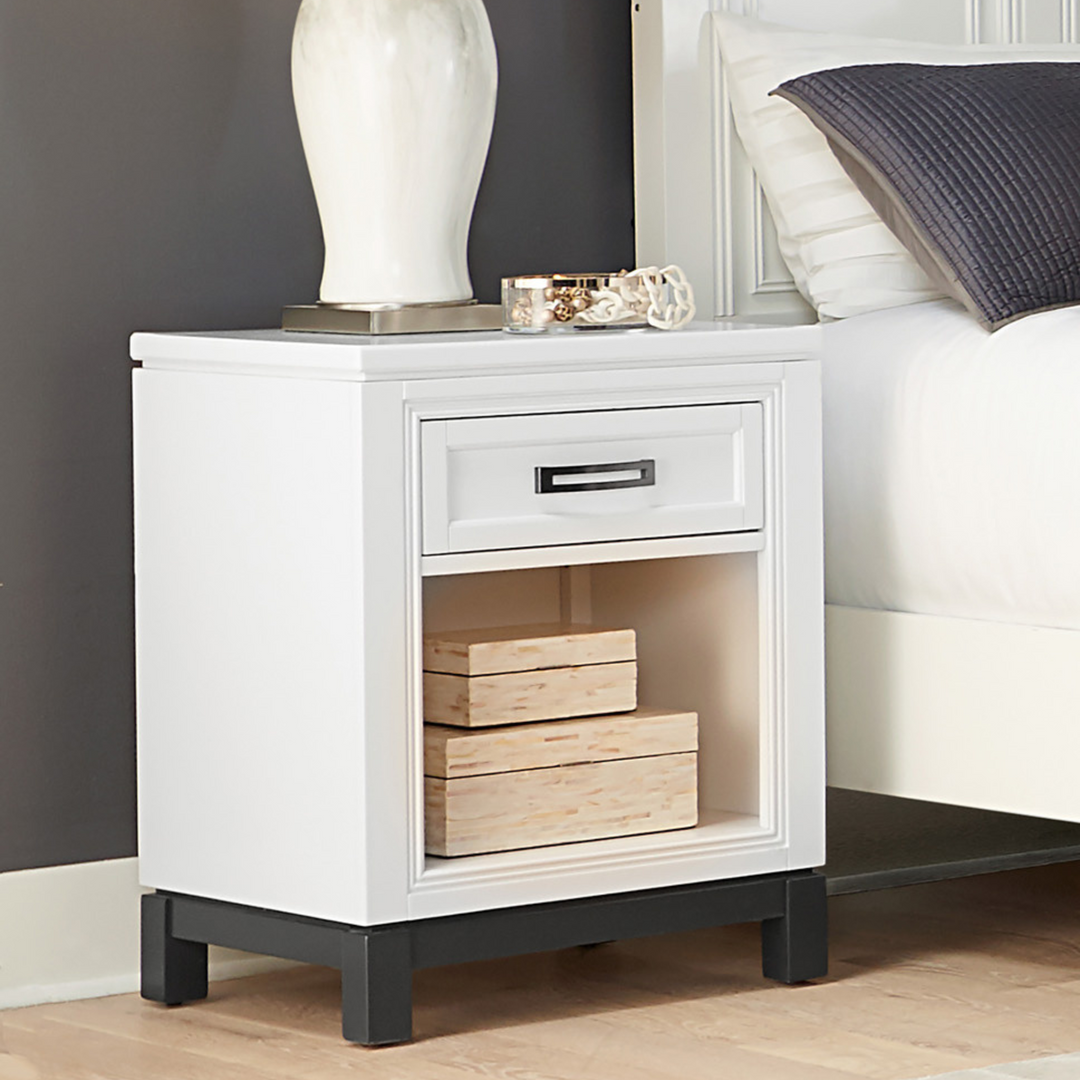 Hyde Park 1 Drawer Nightstand