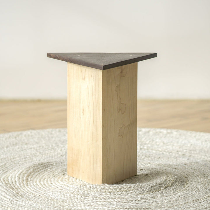 Moment Drink Table
