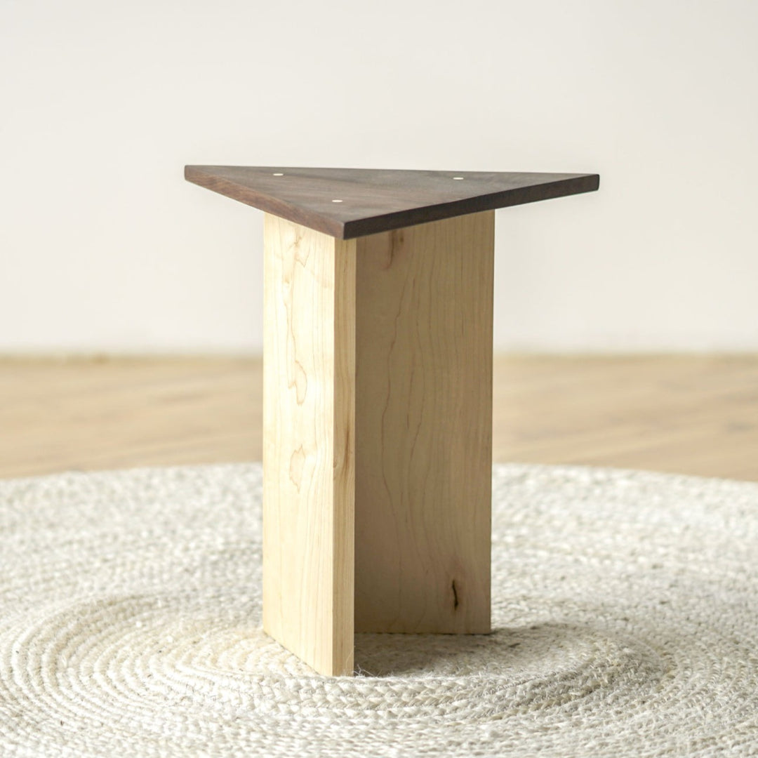Moment Drink Table