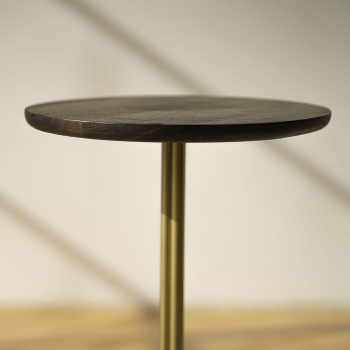 Eaves Drink Table