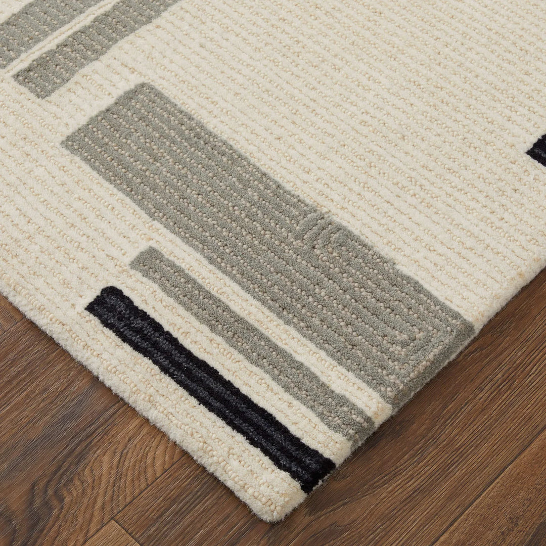Maguire Rug Ivory/Black